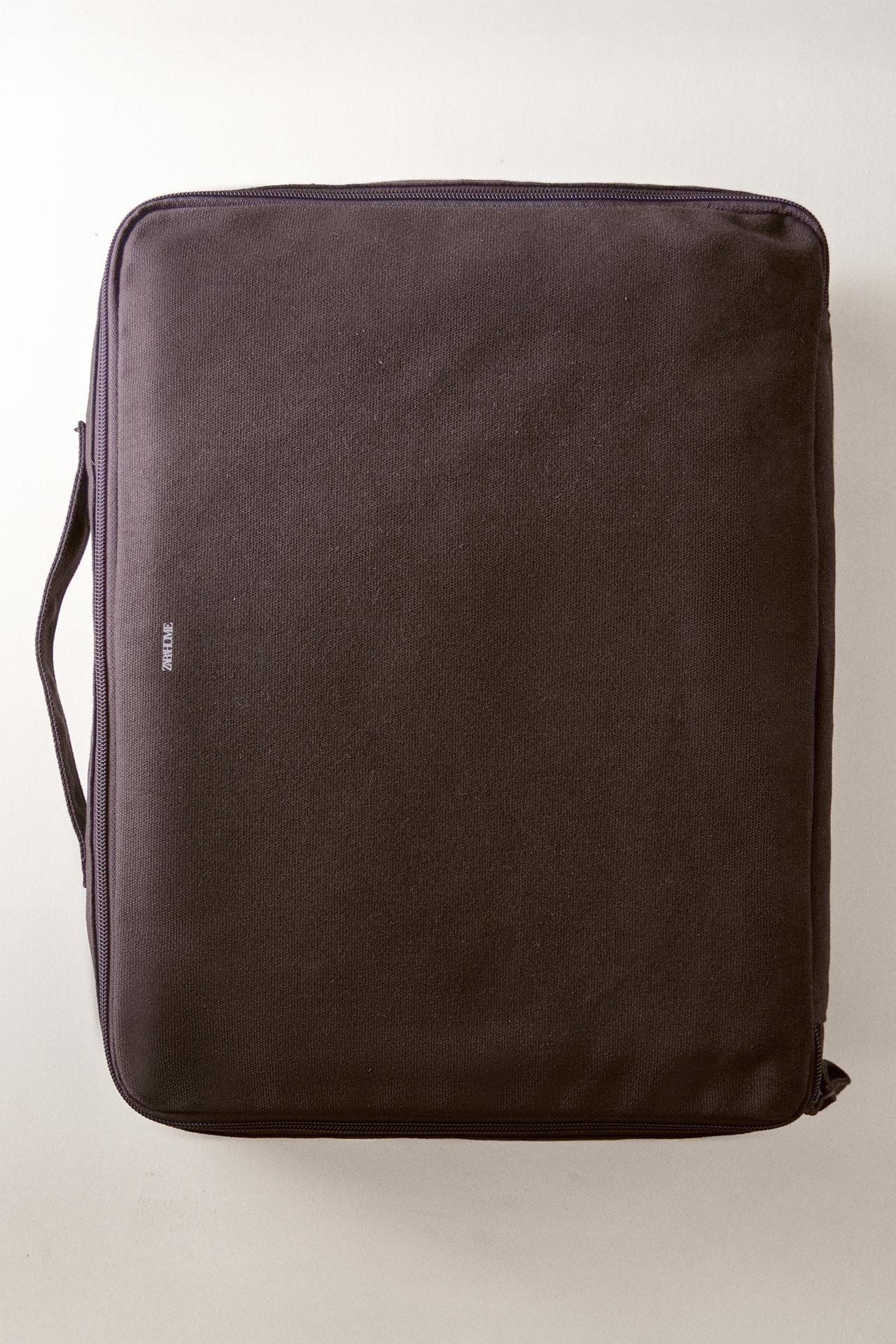 CANVAS TRAVEL ORGANIZER MAKEUP BAGS — Brown