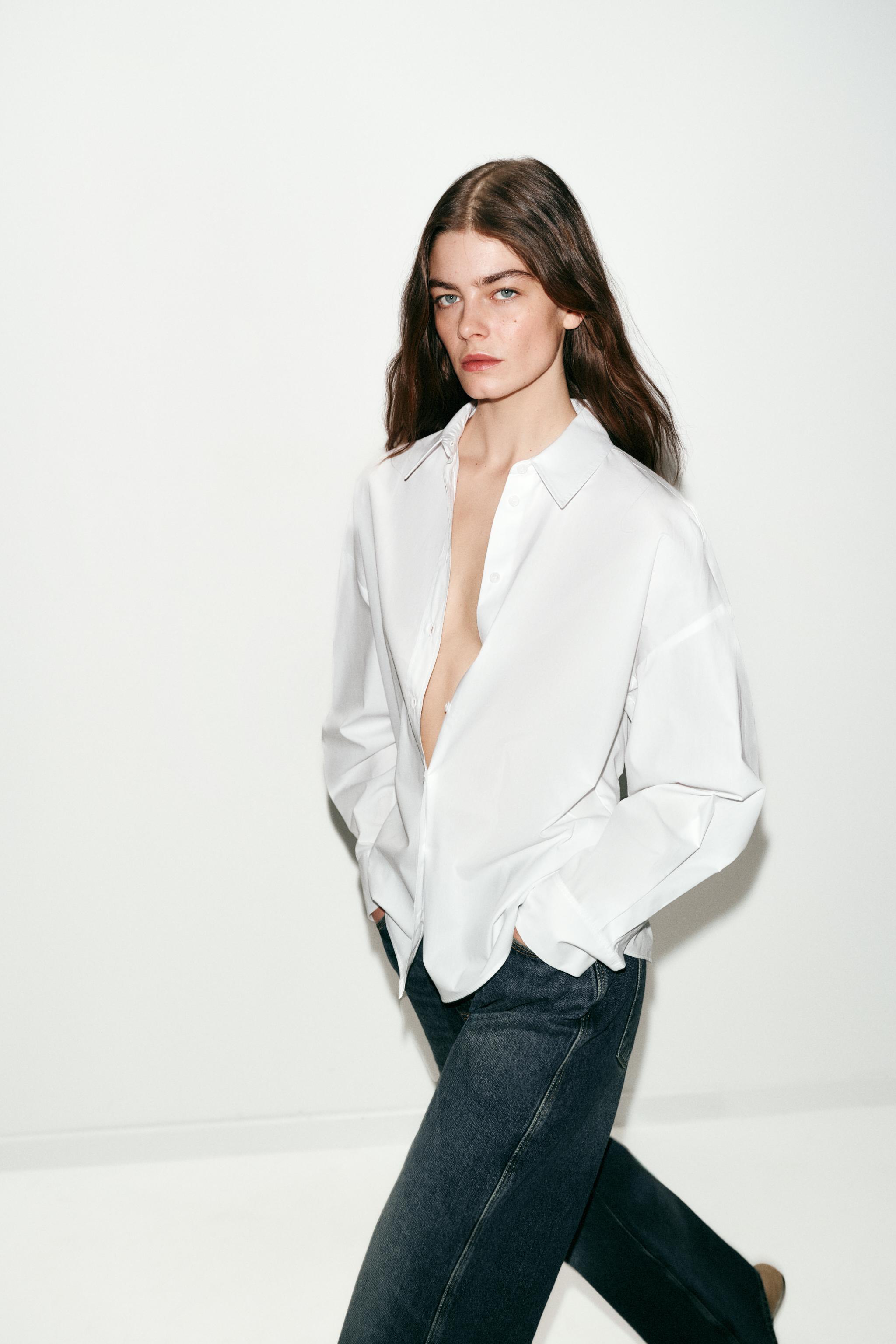 CHEMISE EN POPELINE À PINCES AU DOS