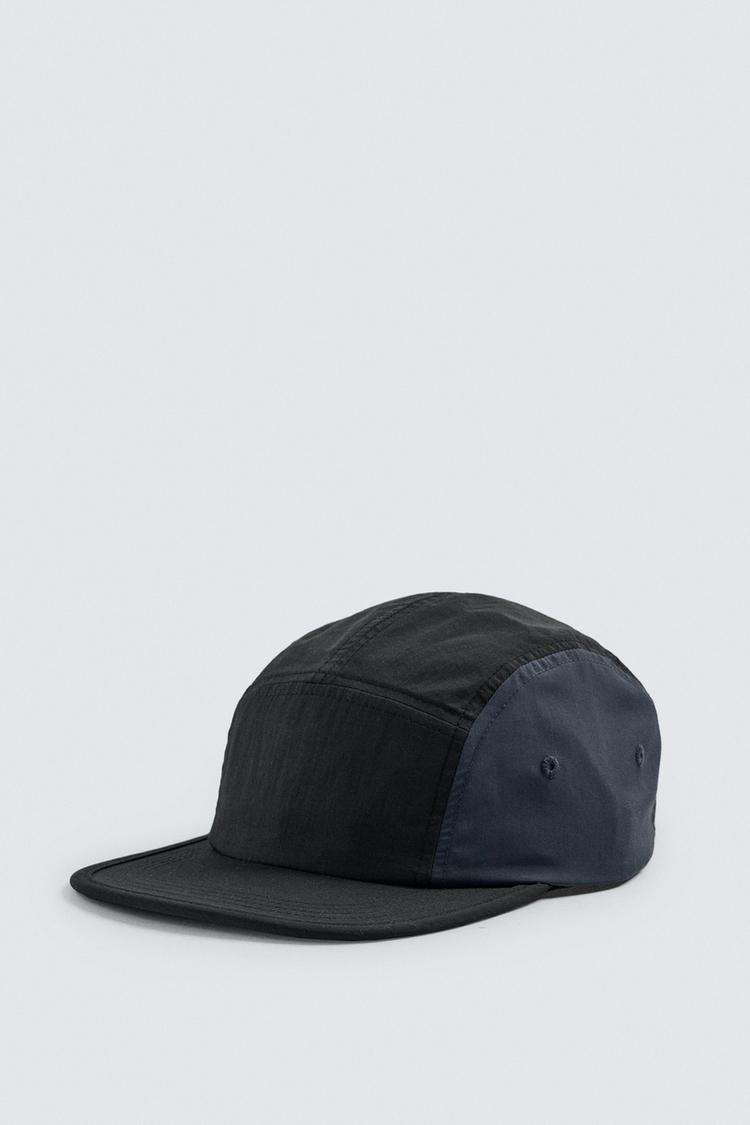 ZARA TECHNICAL FLAT PEAK CAP