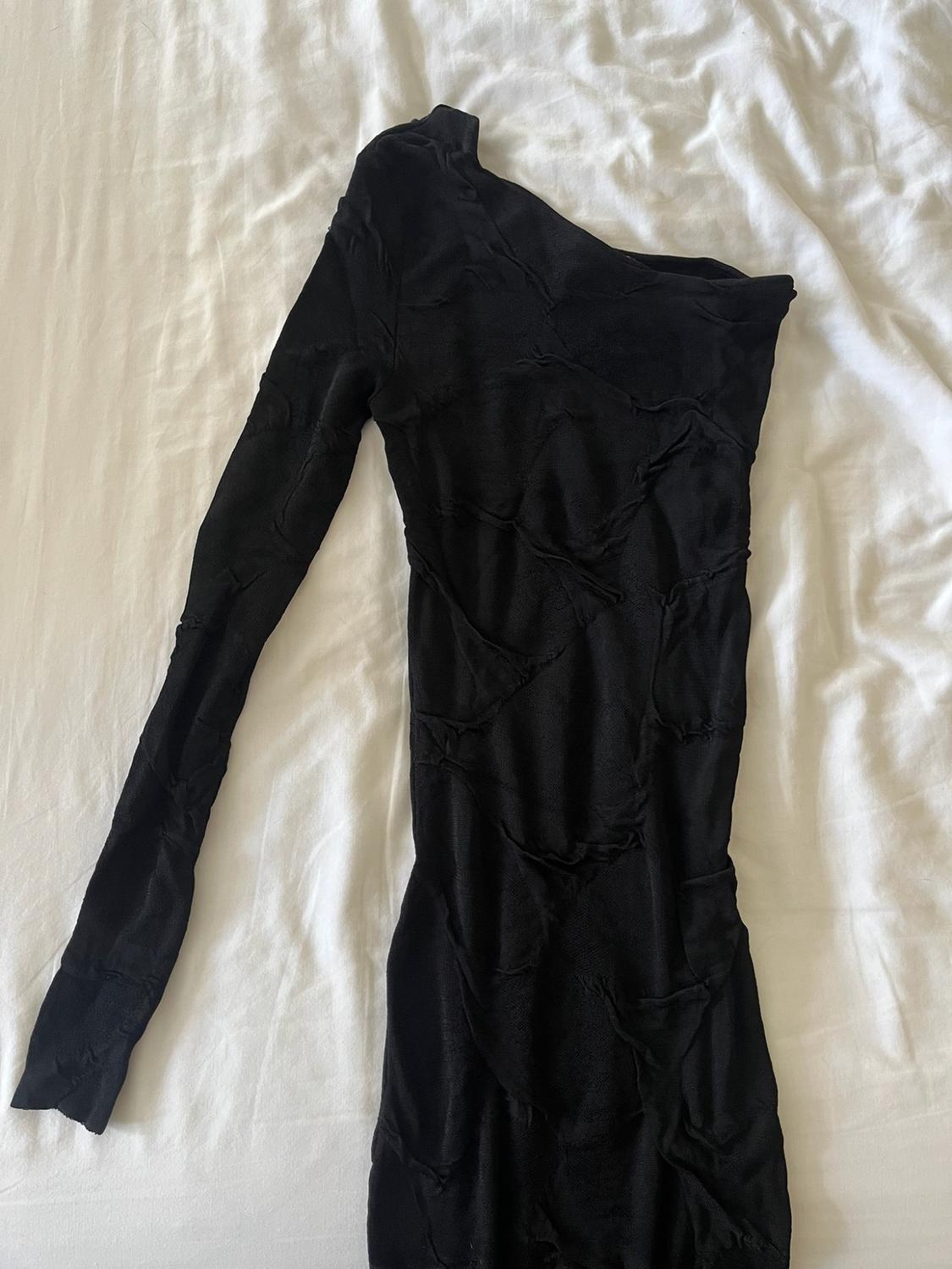 ASYMMETRIC KNIT DRESS - Image 4