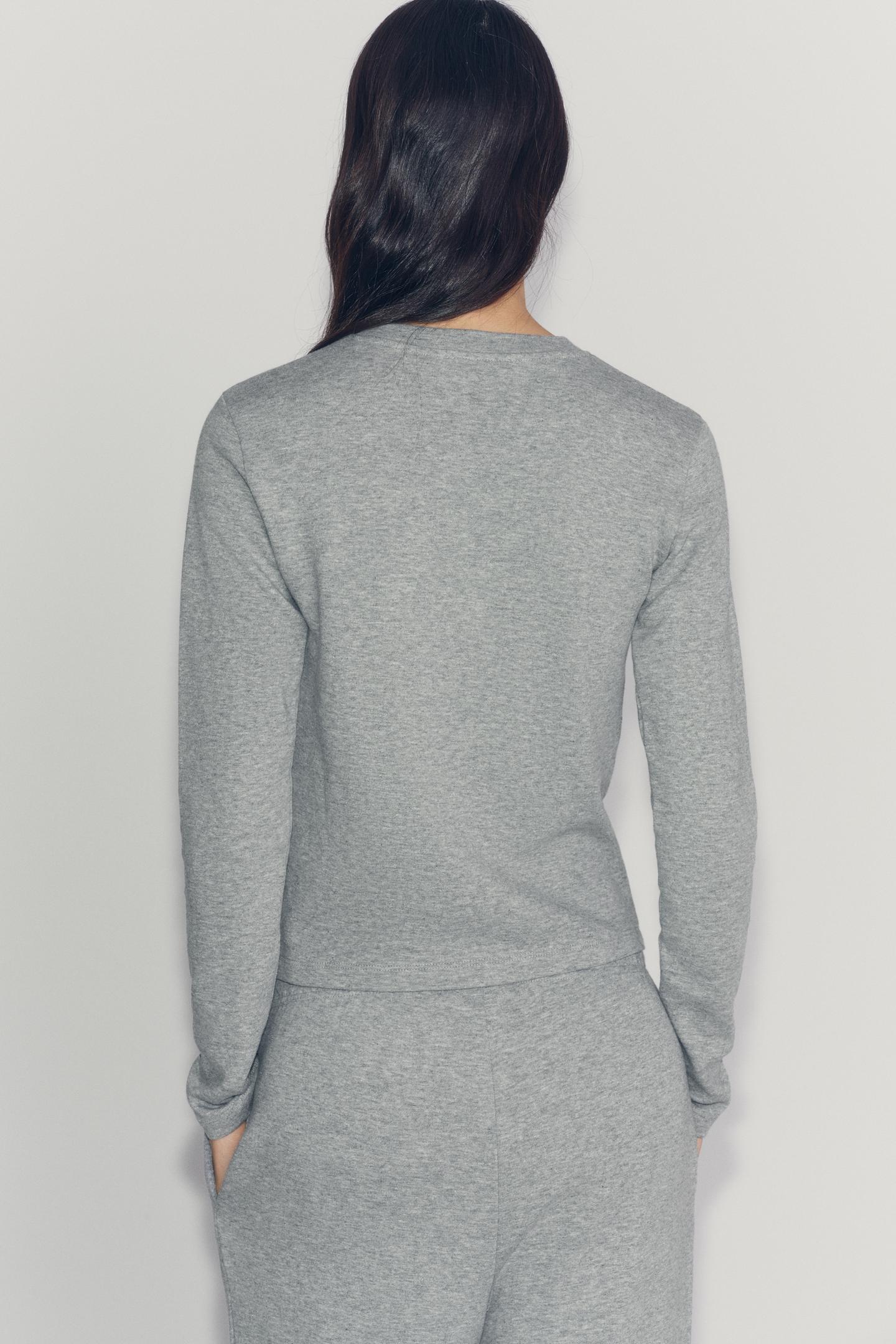 Женская футболка Zara V-NECK, цвет: Серый — фото 6