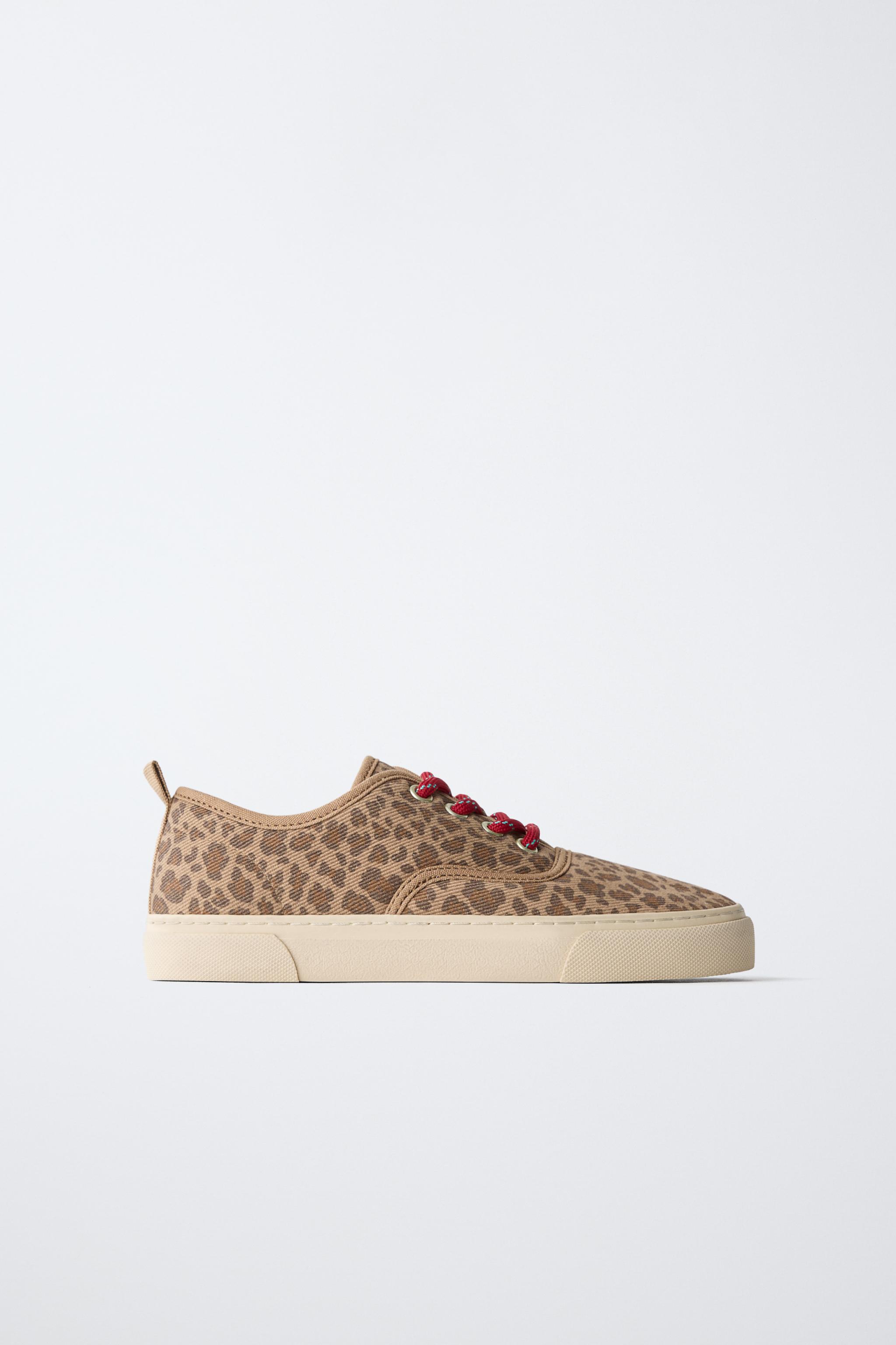 ANIMAL PRINT CANVAS SNEAKERS — Brown