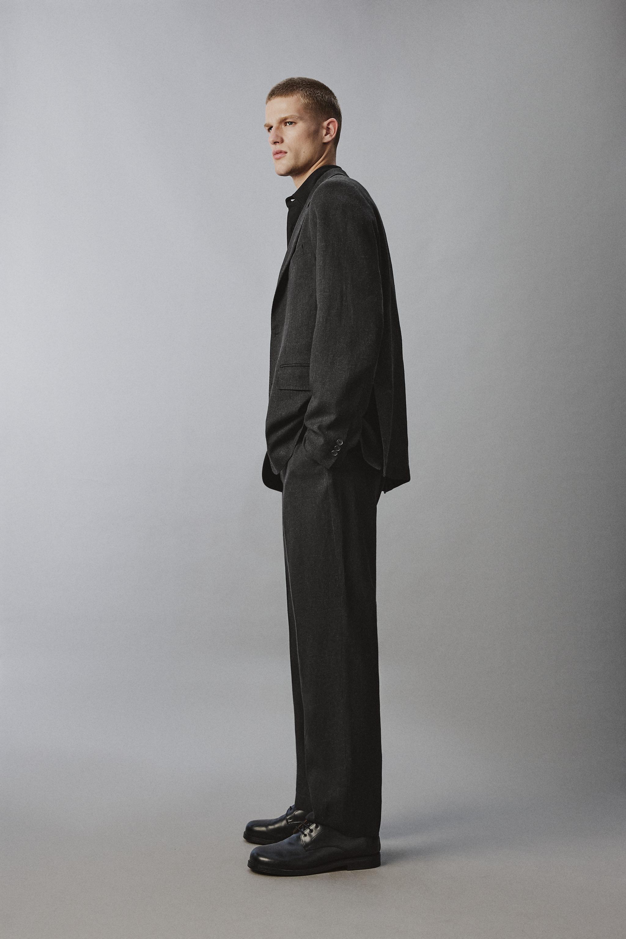 ZARA ／ ビスコースウールセットアップ ビスコース・ヘンプ スーツパンツ - ブラック | ZARA Japan / 日本