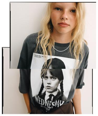 CAMISETA EFECTO LAVADO WEDNESDAY © - Gris antracita de Zara