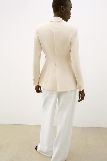 VESTE À BOUTONNAGE CROISÉ AVEC BOUCLE - Écru de Zara - Image 5