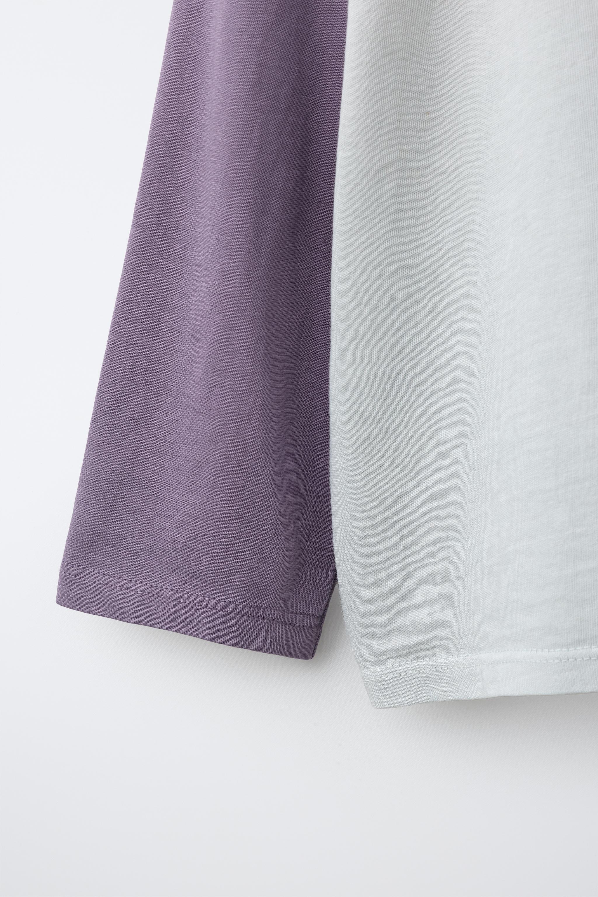 RAGLAN SLEEVE T-SHIRT