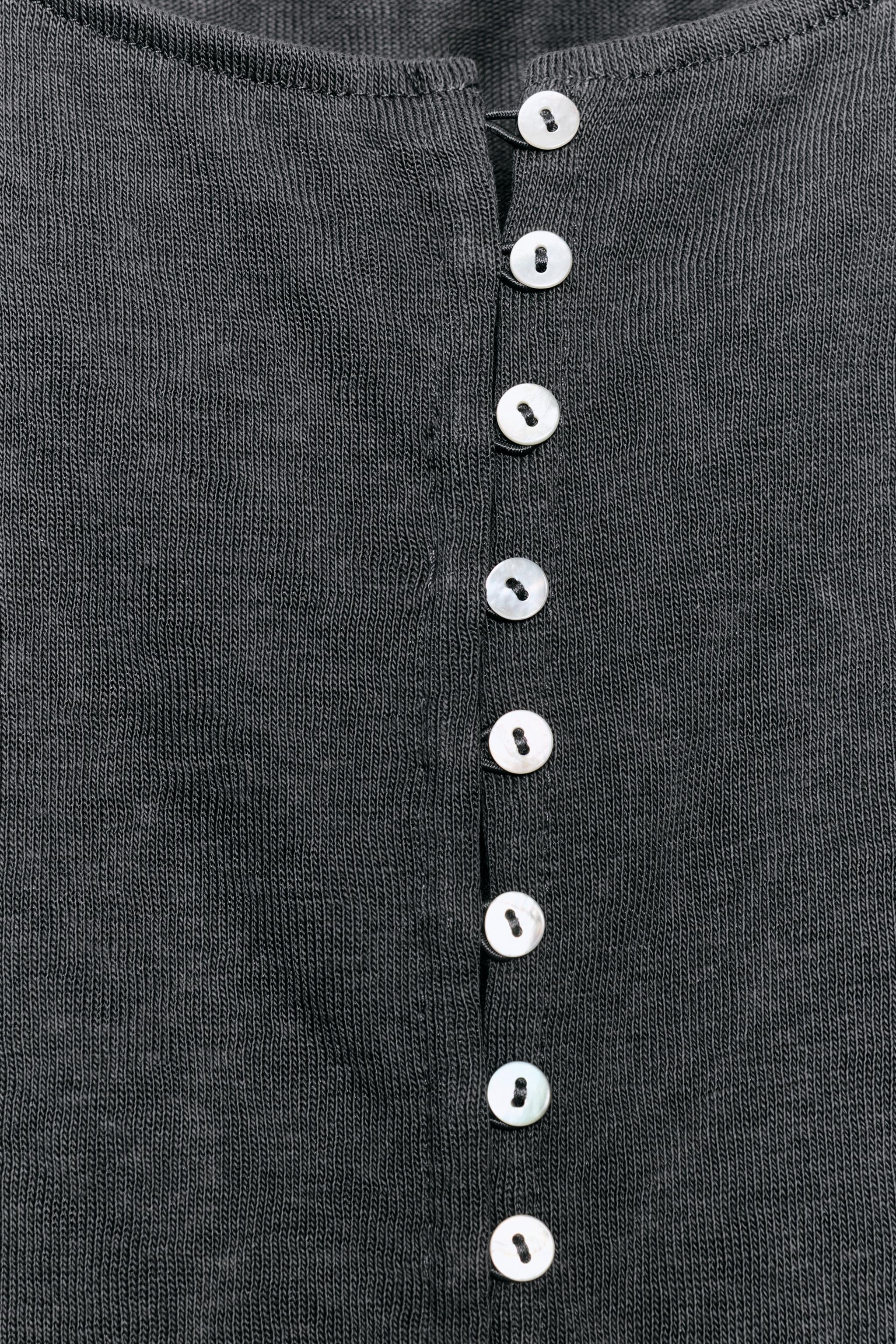 Женские футболки Zara RUSTIC BUTTON-UP T-SHIRT — фото 8