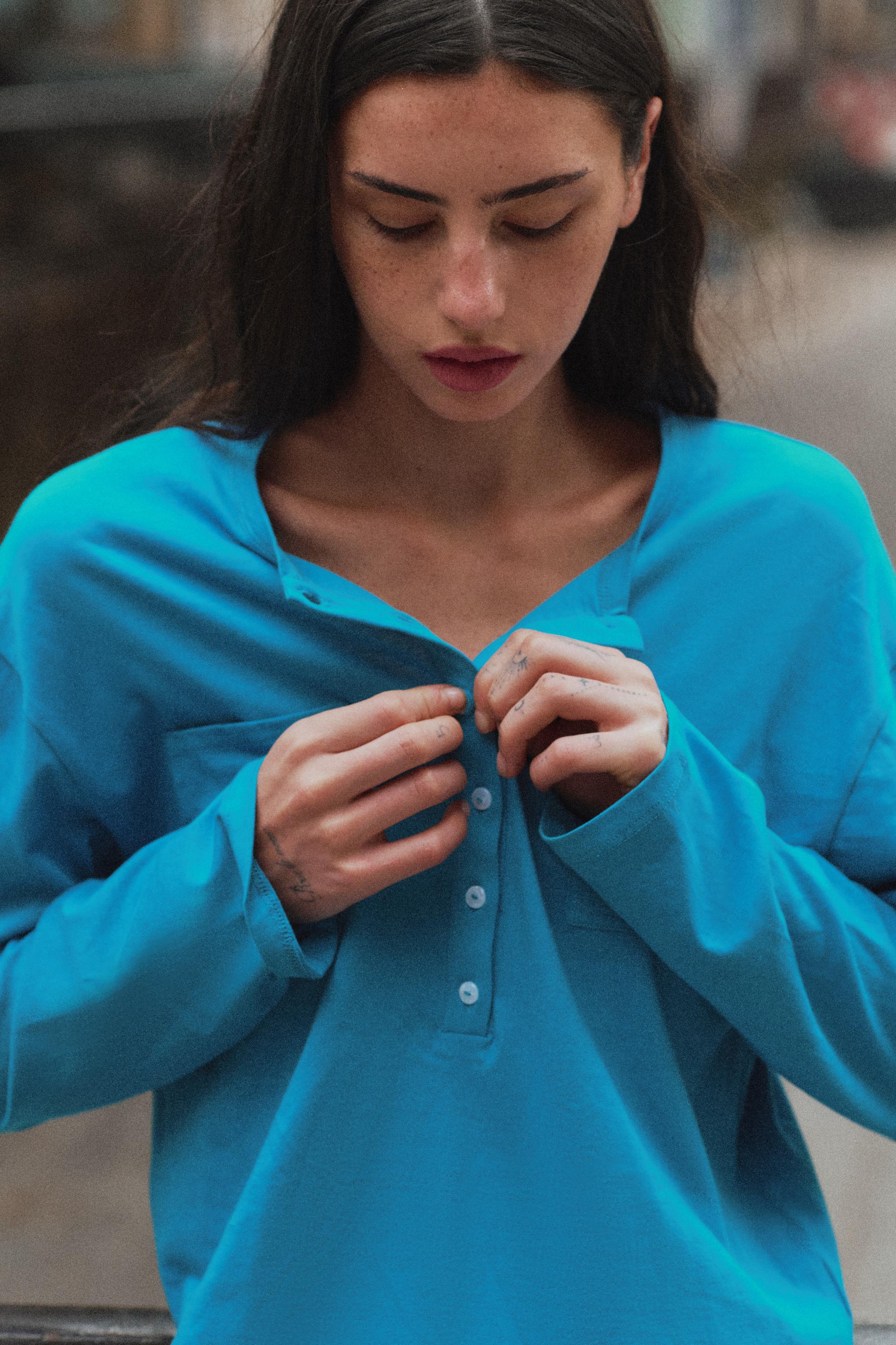 HENLEY T-SHIRT WITH POCKETS