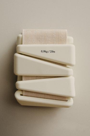 スポーツ用リストウェイト＆アンクルウェイトパック（2個セット）エクリュZaraのスポーツ用リストウェイト＆アンクルウェイトパック（2個セット） - エクリュ 