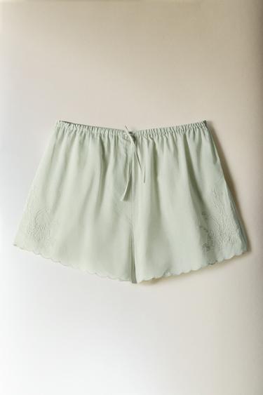 EMBROIDERED COTTON SHORTS - Light green de Zara - Image 5