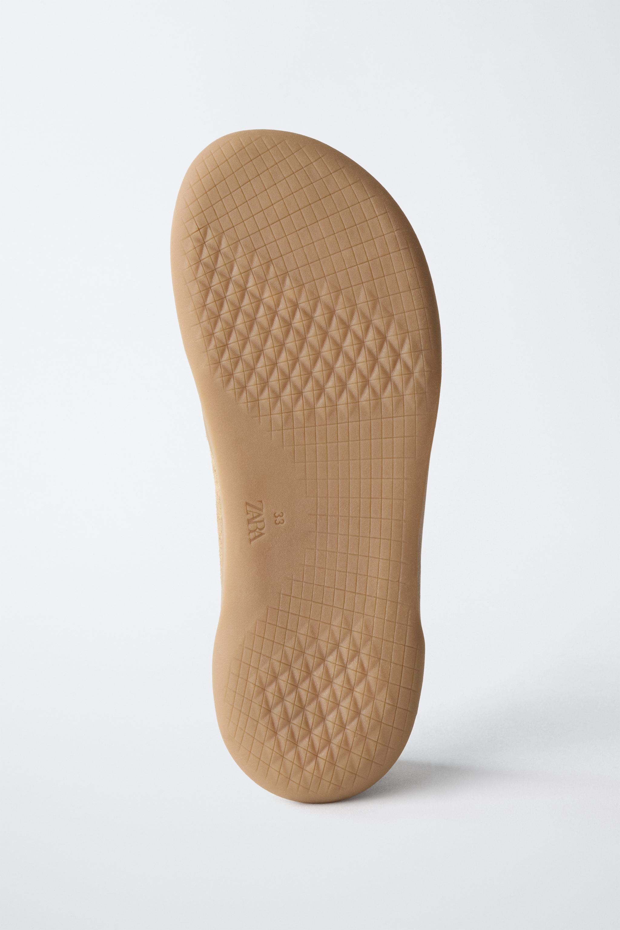 CHAUSSURES BATEAU BAREFOOT EN CUIR À LACETS