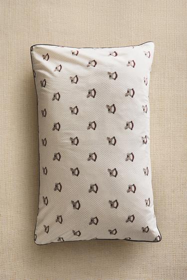 CHILDREN'S CHRISTMAS HORSE PILLOWCASE - Multicoloured by Zara