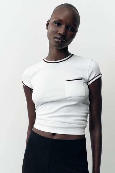 ФУТБОЛКА С ОТДЕЛКОЙ КАНТОМ И МЕТАЛЛИЗИРОВАННОЙ НИТЬЮ — БЕЛЫЙ от Zara