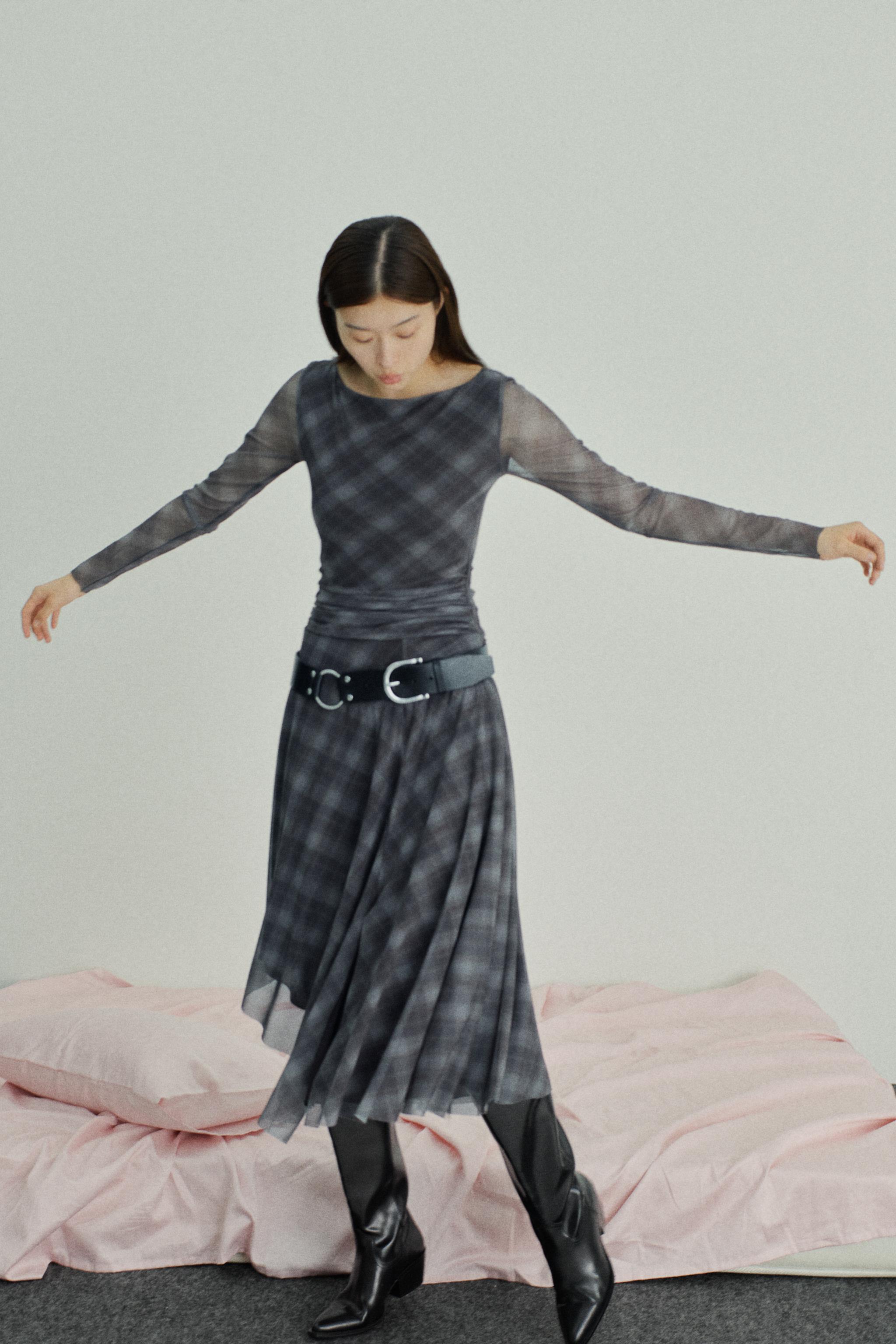 チュールチェック柄ワンピース - ブラウン | ZARA Japan / 日本