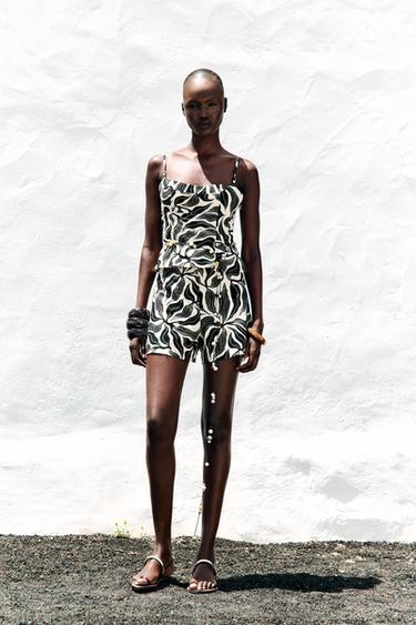 HIGH-WAIST PRINTED BERMUDA SHORTS IN A LINEN BLEND - Black / Ecru by Zara - Image 0