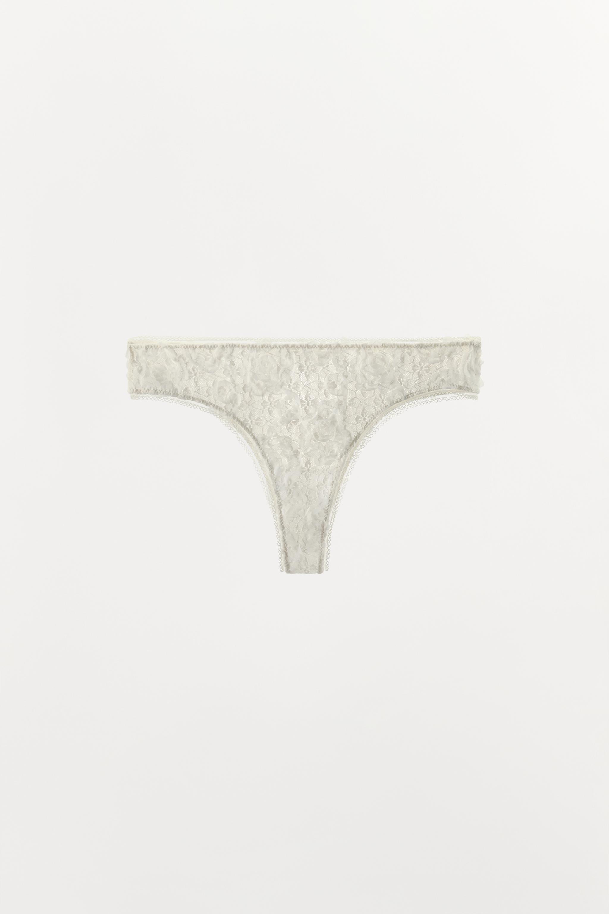 EMBOSSED LACE PANTIES — Ecru / Beige