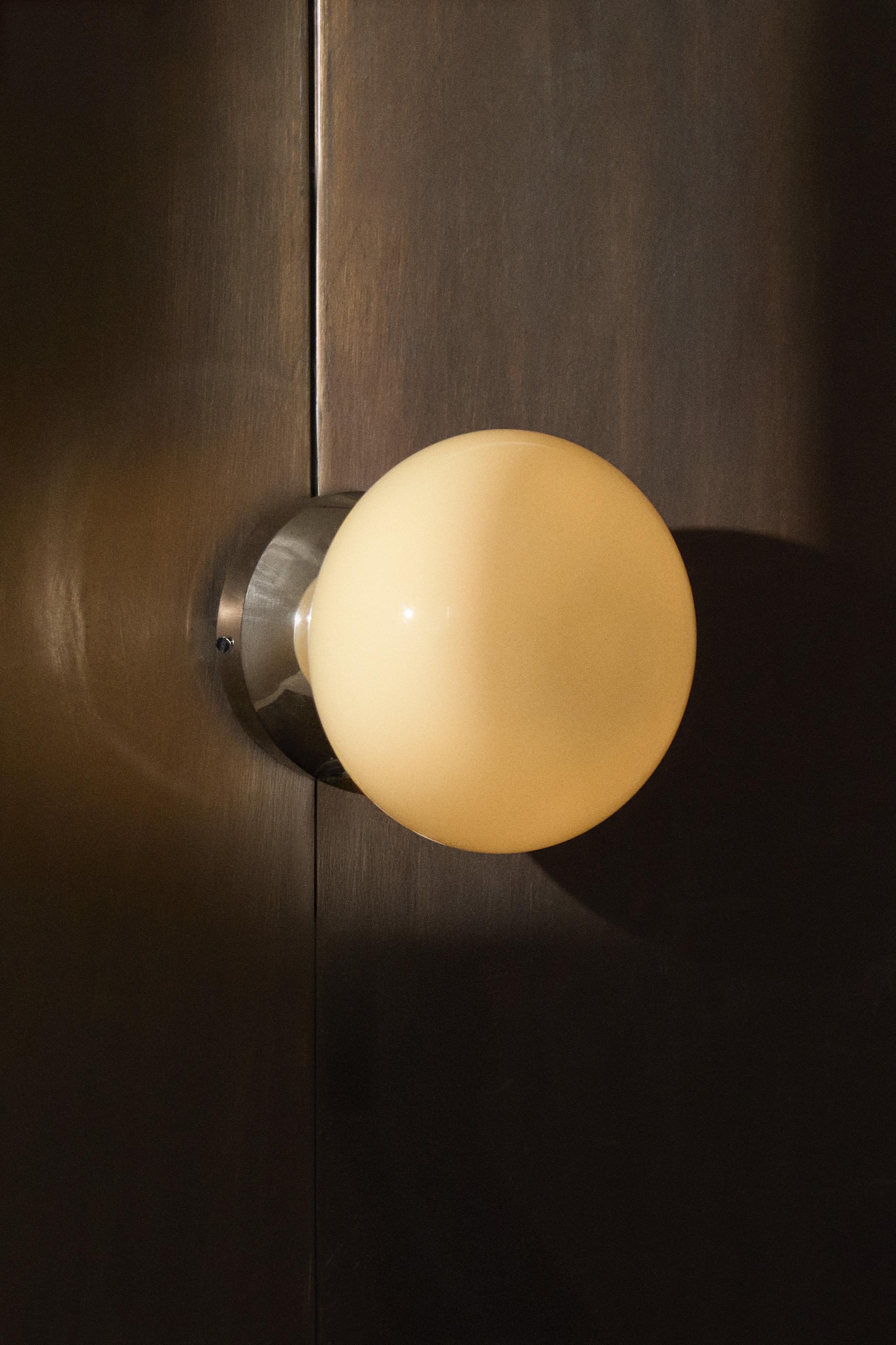 LAMP | GLASS METAL WALL SCONCE