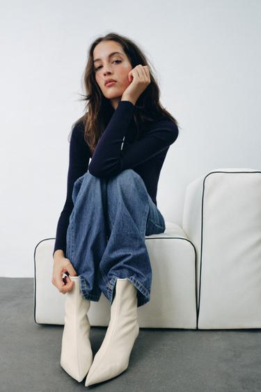 LEATHER KITTEN HEEL BOOTIES — White 2