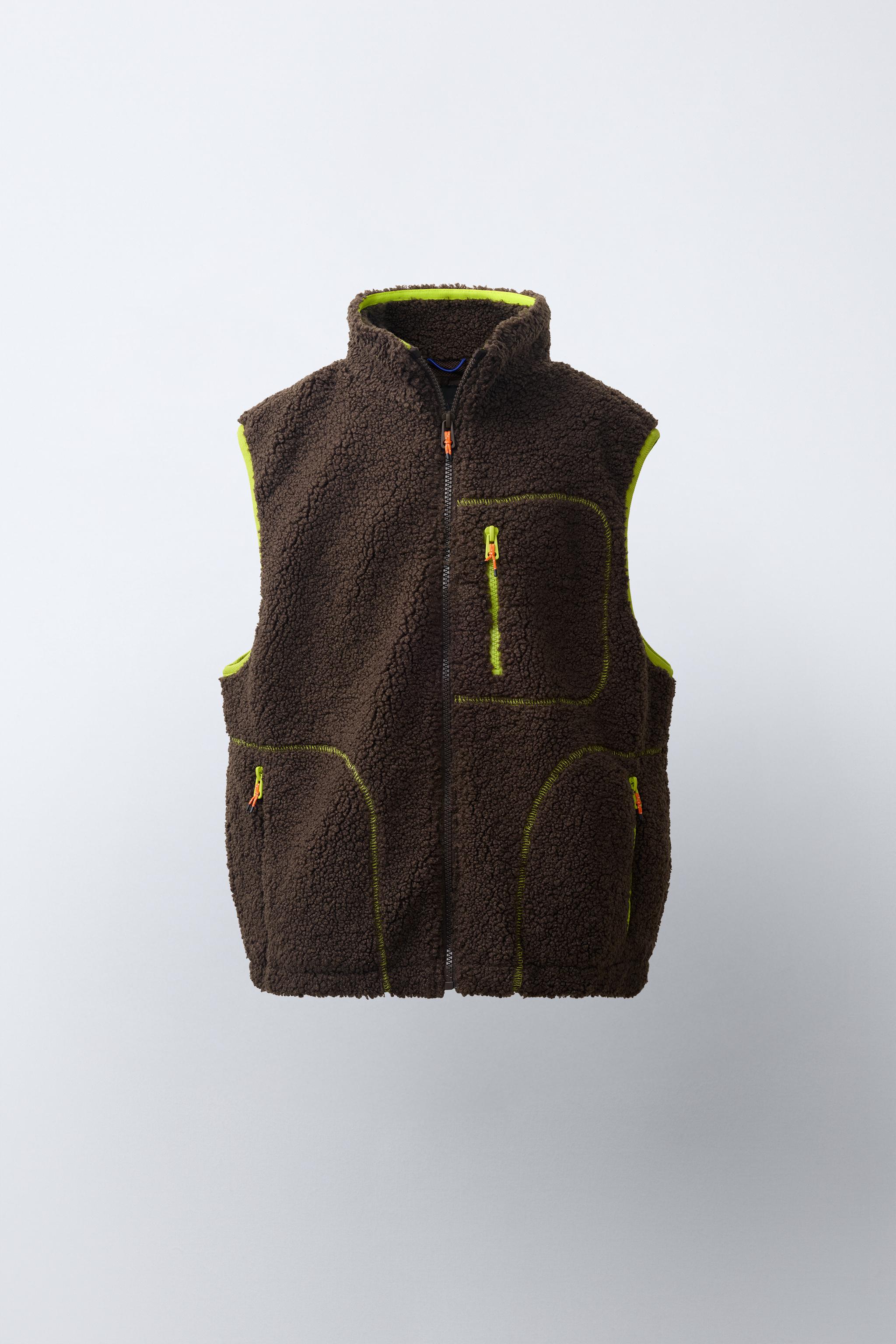 CONTRAST FAUX SHEARLING VEST - Chocolate | ZARA United States