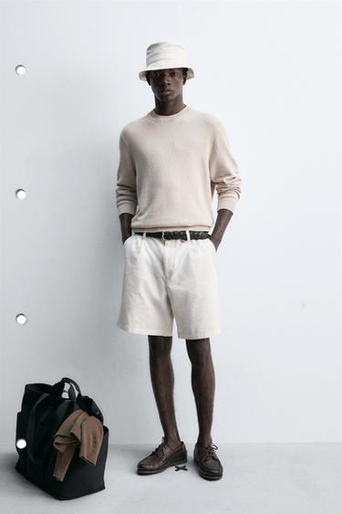 BERMUDA REGULAR FIT PLIEGUES - Blanco roto de Zara