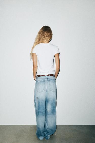 CAMISETA EFECTO LAVADO - Blanco de Zara