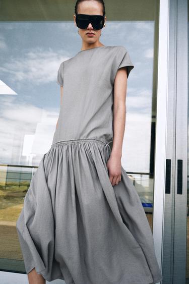 VESTIDO MIDI CON LINO ZW COLLECTION - Gris de Zara