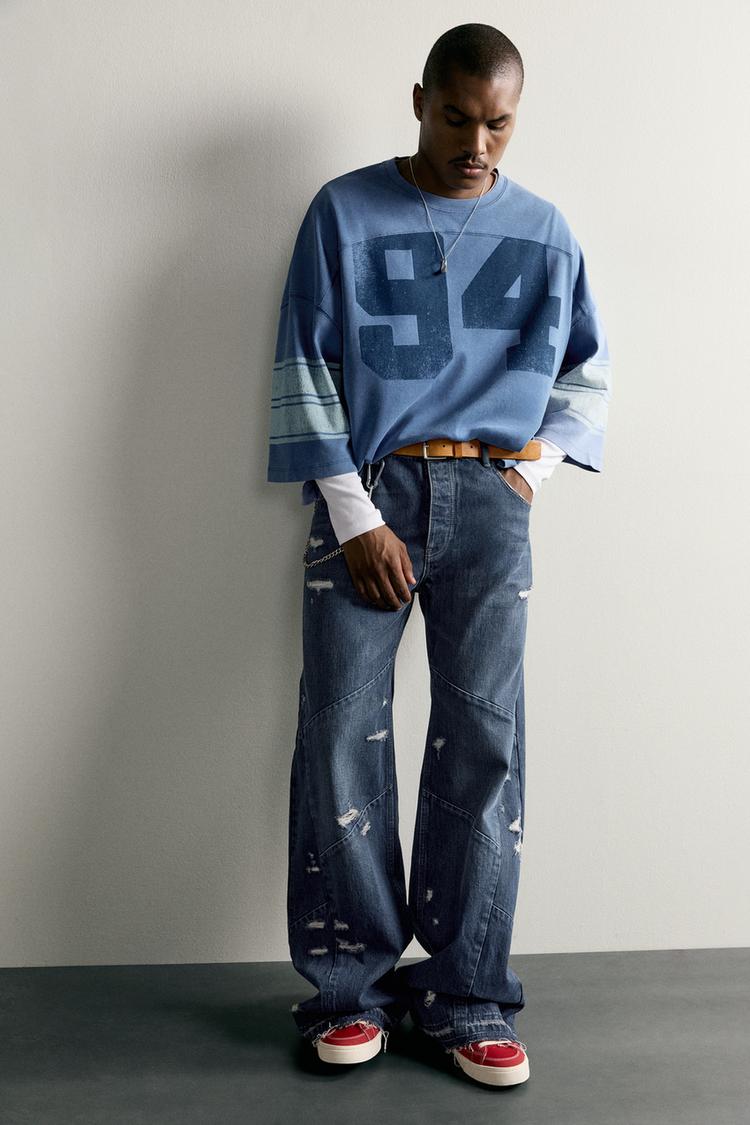 Jeans acampanados con costuras 6