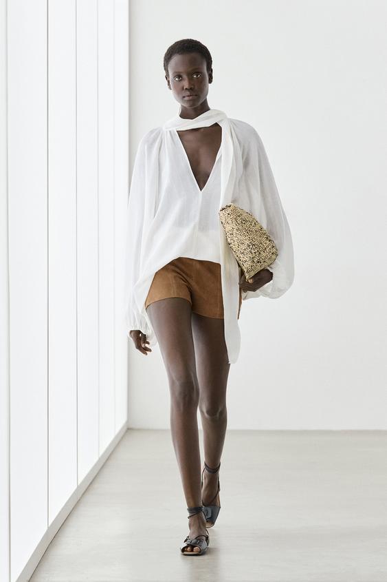 Suede leather shorts with seam details from Zara - $320