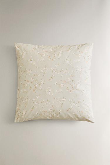FLORAL PRINT PILLOWCASE - Green by Zara - Image 1