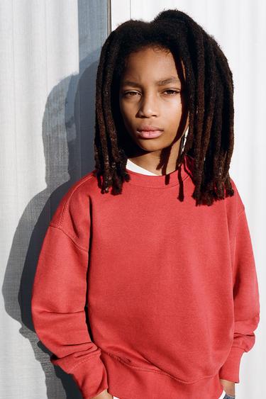 SUDADERA BÁSICA TEXTO Y ETIQUETA - Rojo de Zara