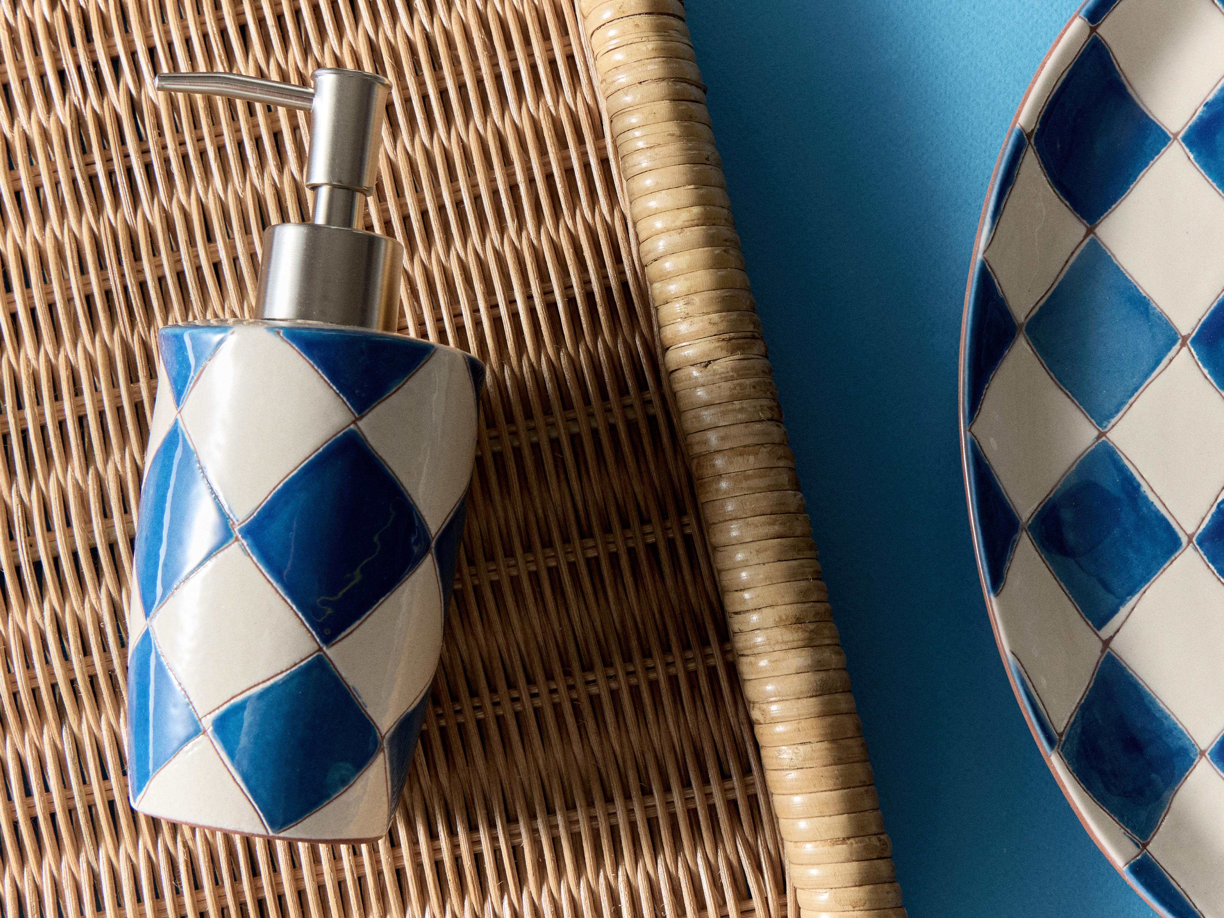 BLUE DIAMOND CERAMIC SOAP DISPENSER — Blue / White