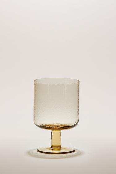 HAMMERED WINE GLASS - Caramel by Zara
