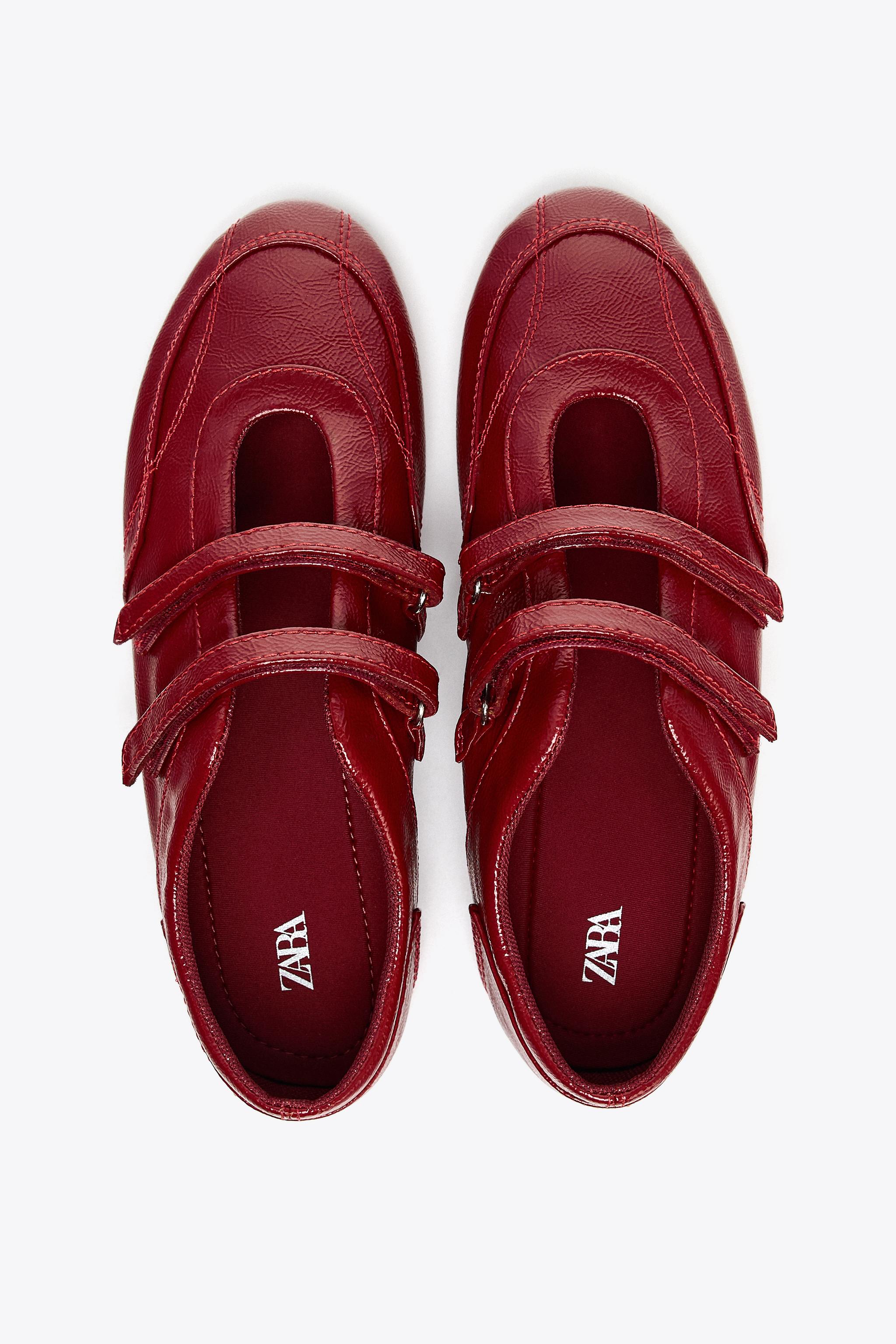 ダブルストラップ エナメルバレリーナシューズ - レッド | ZARA