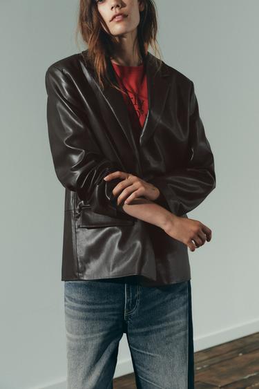 BLAZER DROIT MATIÈRE SYNTHÈTIQUE - Chocolat de Zara - Image 2
