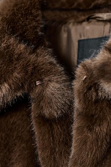 MANTEAU COURT EFFET FOURRURE BRANDBOURGS - Tabac de Zara - Image 2