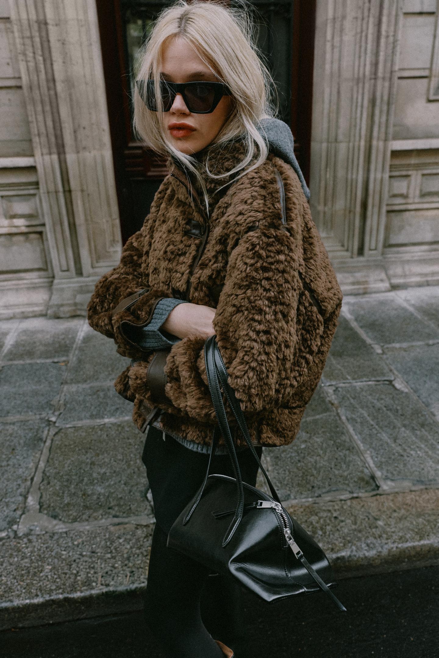 Женская куртка Zara Combined Faux Fur, цвет: Коричневый — фото 6