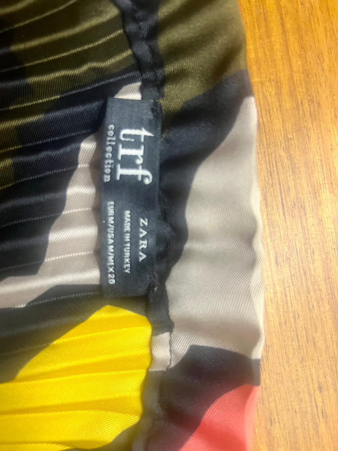 PLEATED SKIRT WITH PRINT - Image 4