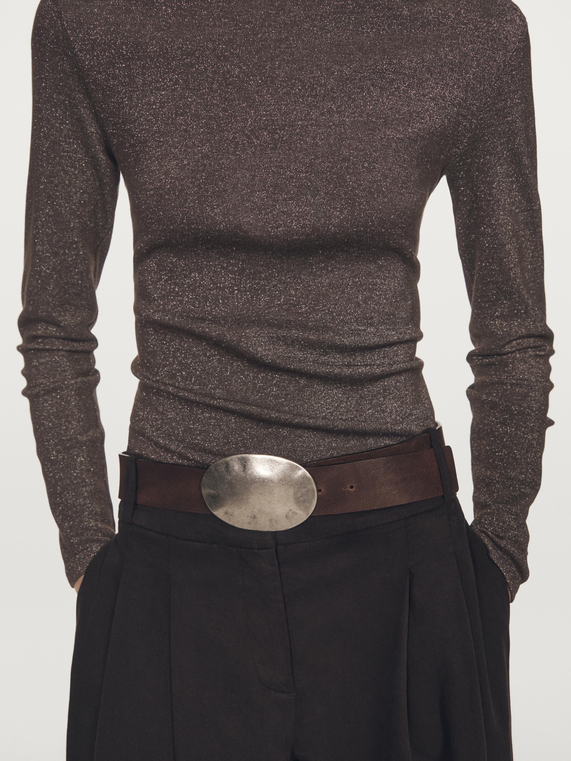 Long sleeve T-shirt with metallic finish