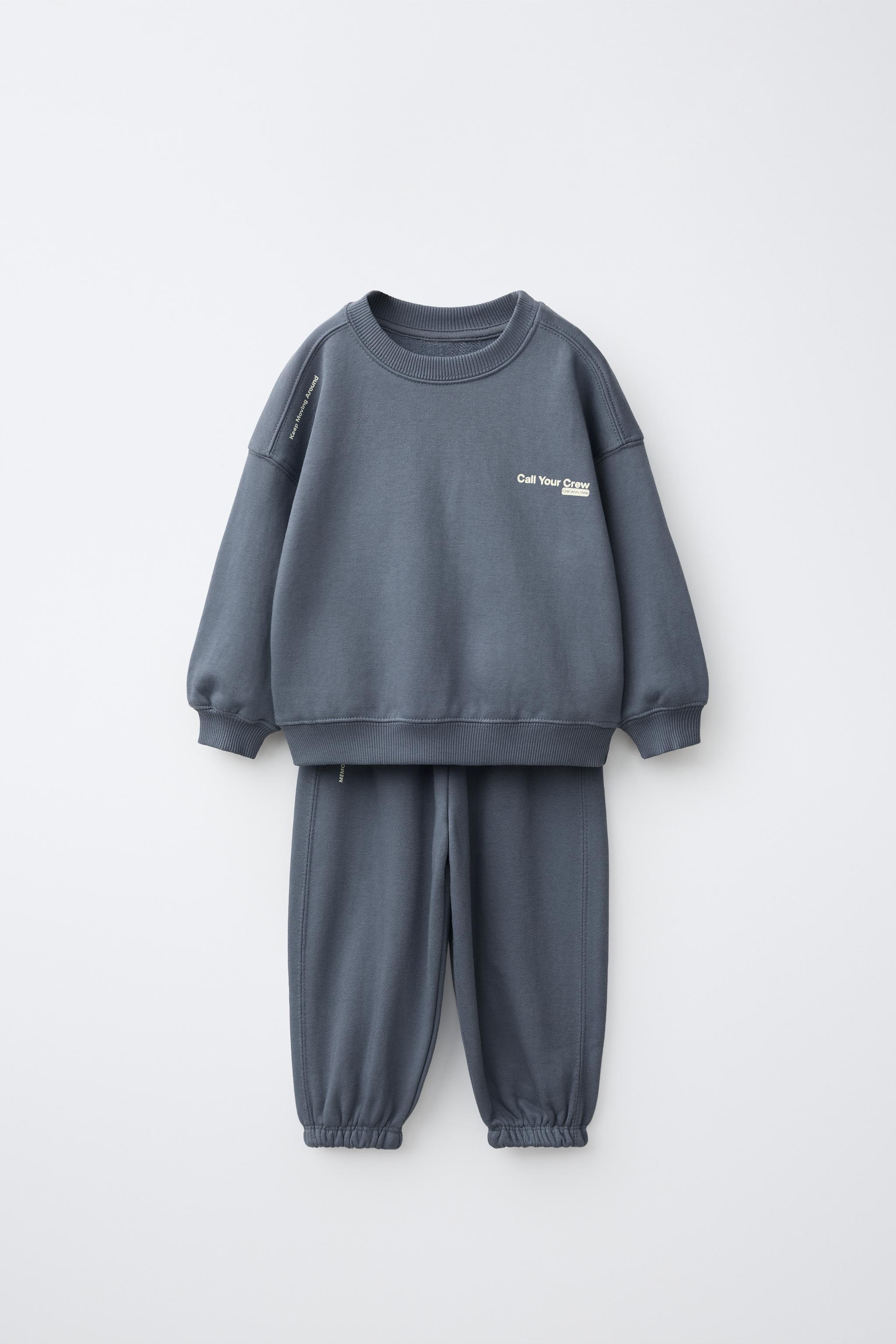 TEXT SWEATSHIRT AND JOGGER PANTS SET