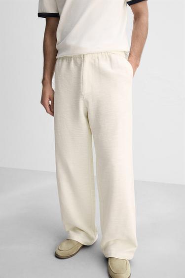 PANTALÓN ESTRUCTURA TEXTURA - Crudo de Zara