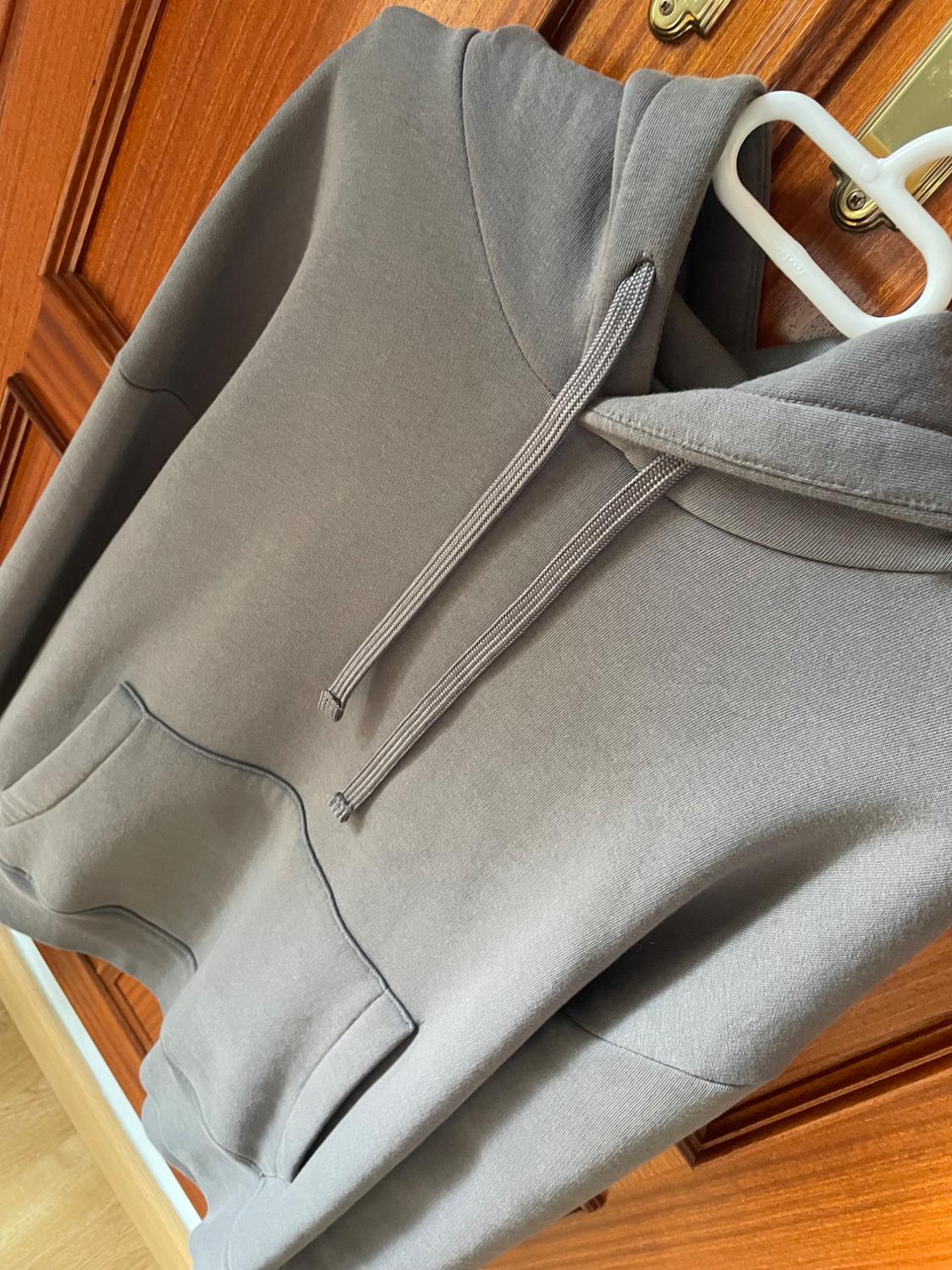 HOODIE - Image 3
