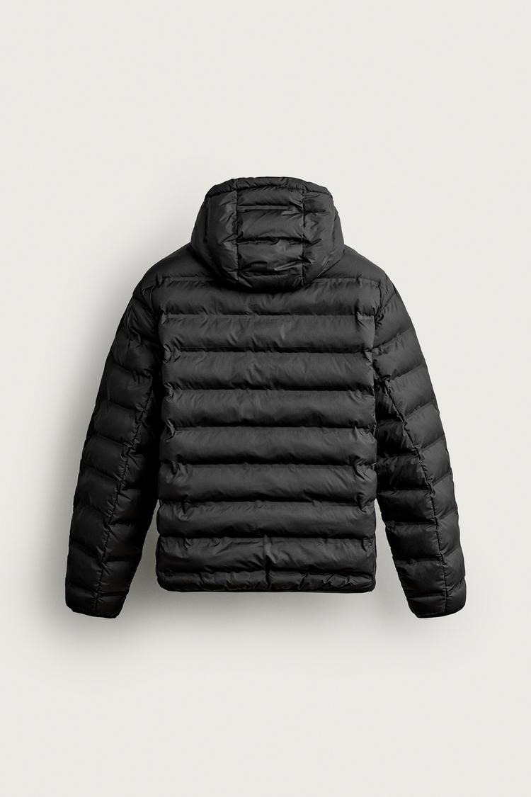 Chaqueta acolchada ligera repelente al agua 8