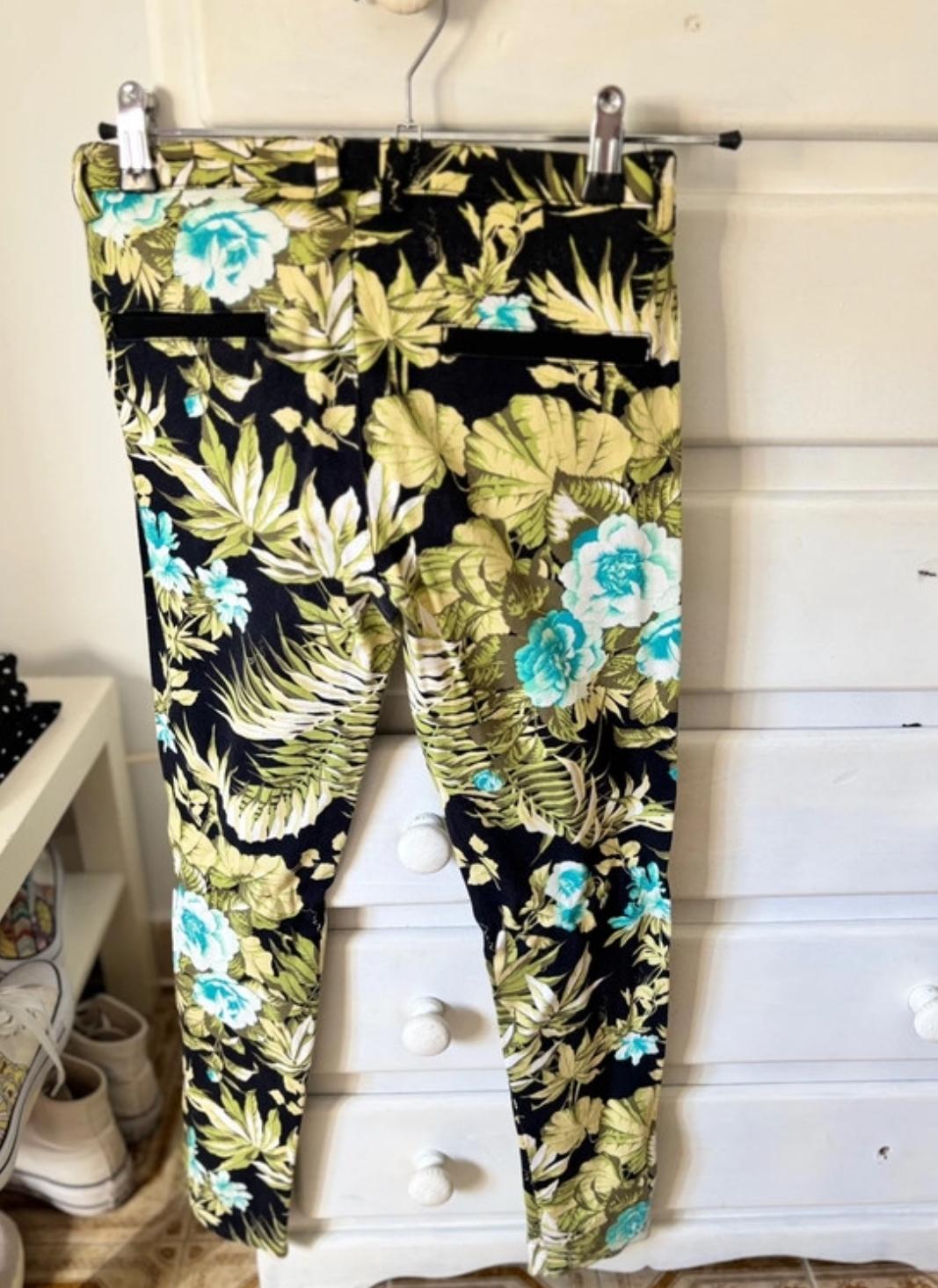 PANTALÓN ESTAMPADO TROPICAL - Image 2