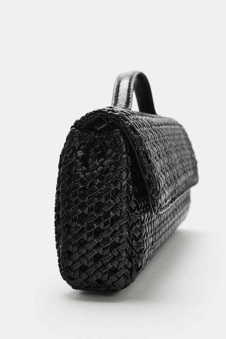 BOLSA DE MANO TRENZADA 5