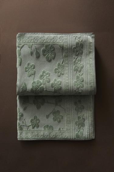 FLORAL JACQUARD BATH TOWEL - Green by Zara - Image 4