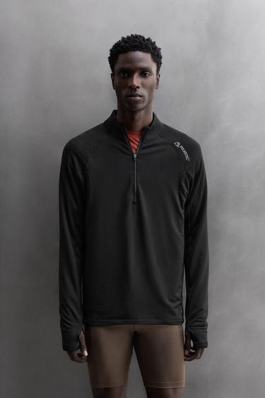 POLARTEC© QUARTER-ZIP SWEATSHIRT - Black by Zara
