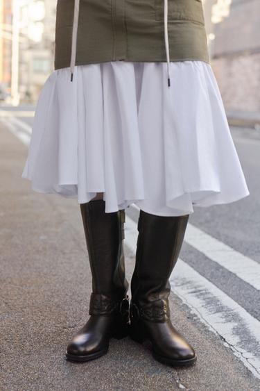 LEATHER FLAT EMBROIDERED BOOTS - Brown by Zara
