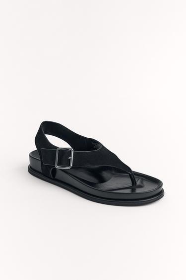 Zara SUEDE FLAT SANDALS - Black