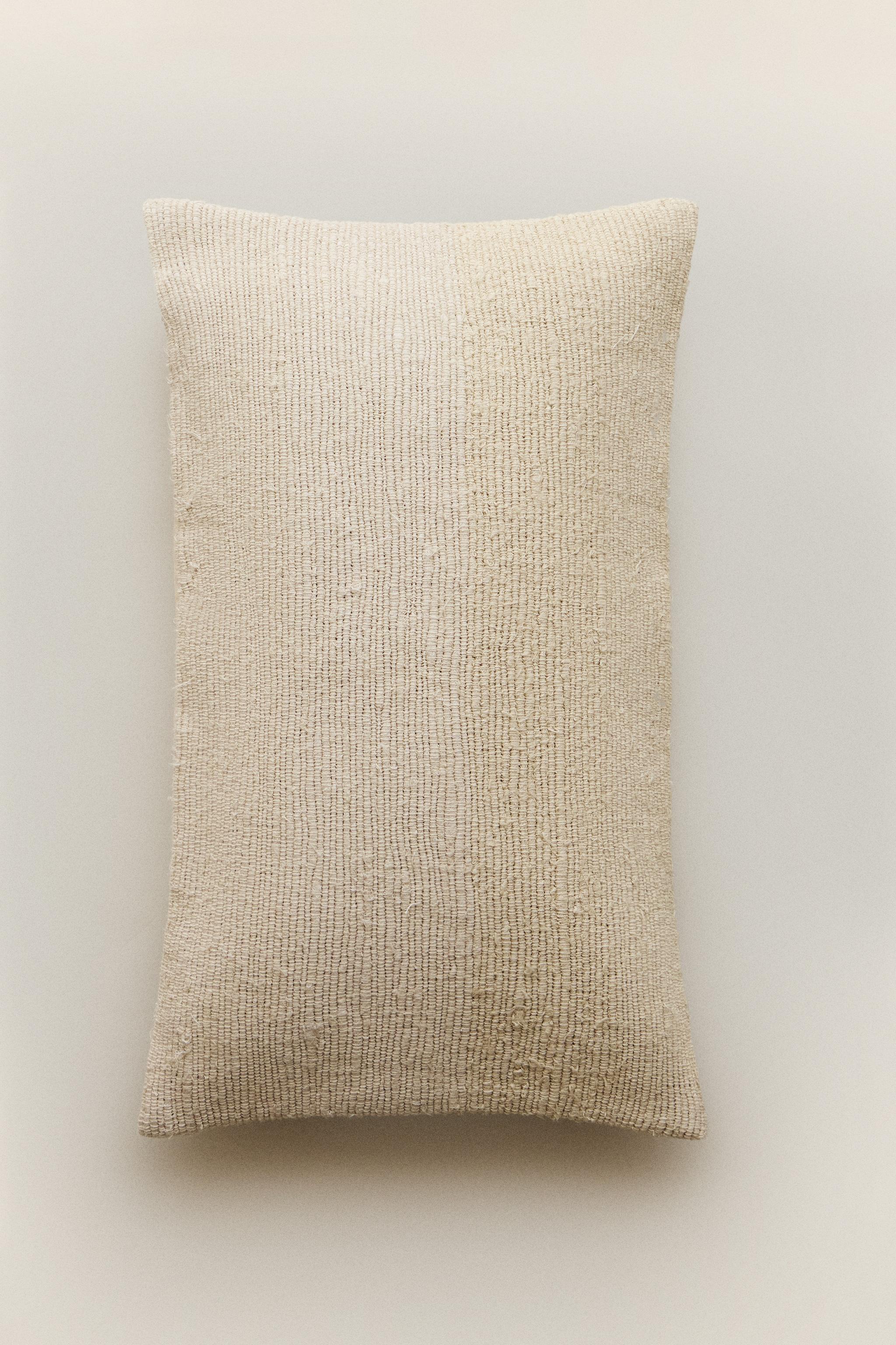 WOVEN THROW PILLOW COVER