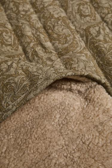 MORRIS & CO. ROLL-UP PET FLOOR BLANKET - Vanilla by Zara - Image 2